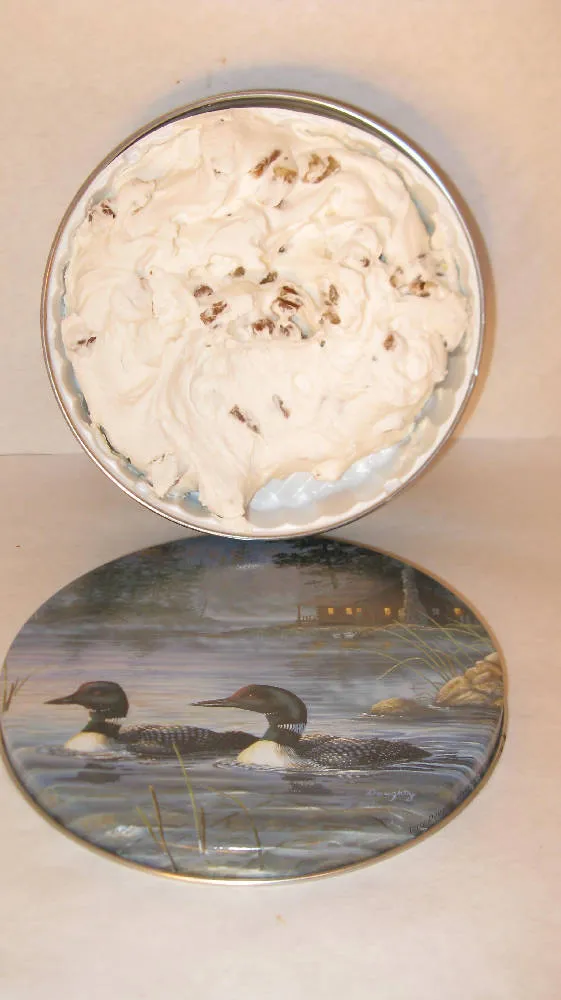 1 Pound Divinity Gift Tin