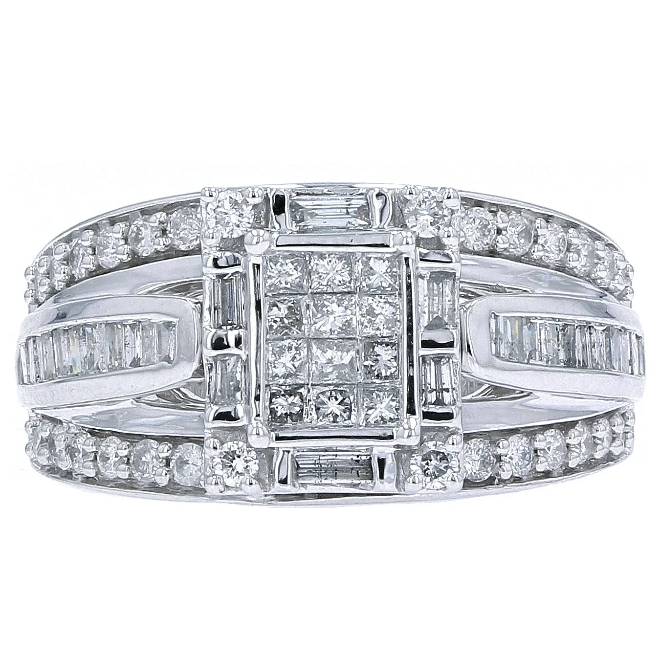 10K WG Cluster Center Ring<p><strong>$425</p></strong>