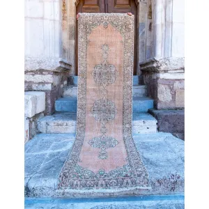 3330 VE Handwoven Vintage Rug 3'2x11