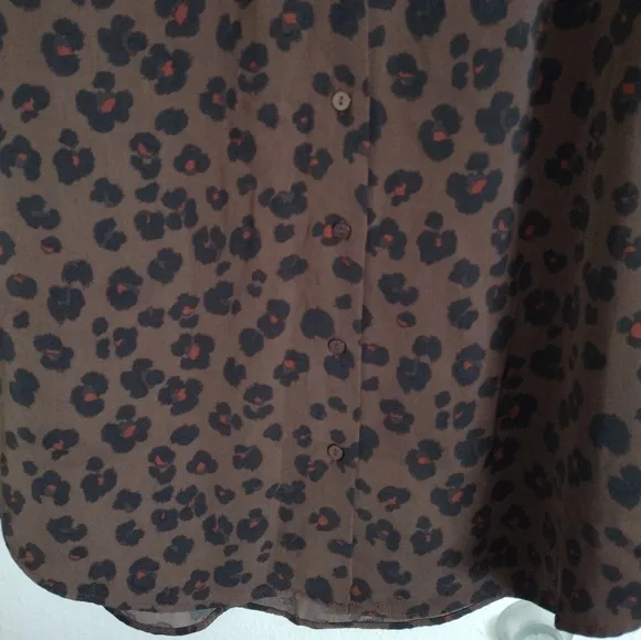 41 Hawthorn brown red animal print sleeveless button down dress size medium