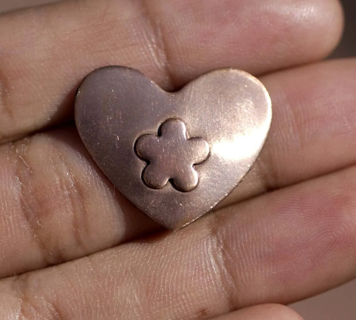 9mm Flower Embossed on Heart Blank for Enameling Stamping Texturing Metalworking Jewelry Making Blanks - 4 pieces