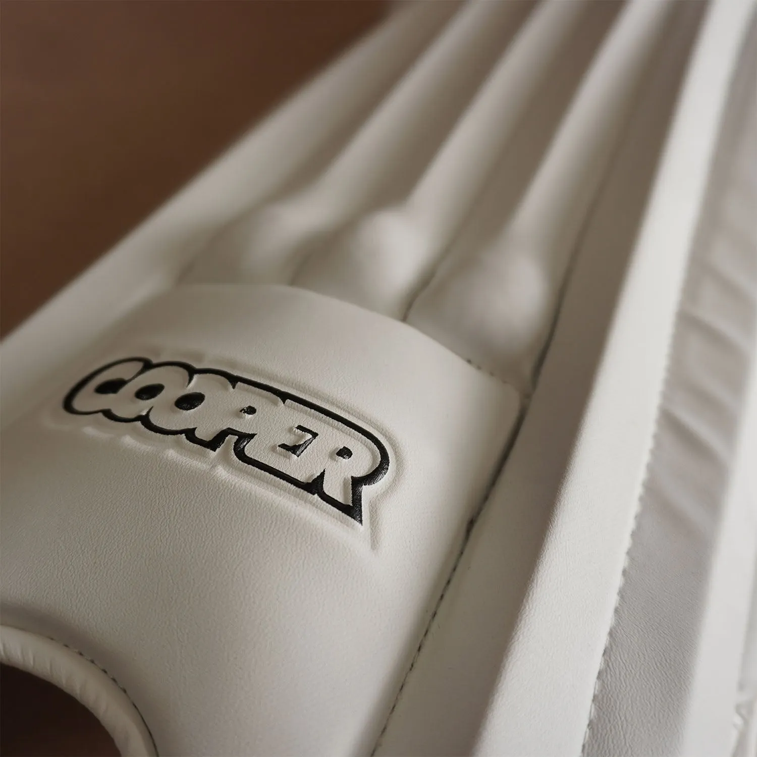 AM9 PADS - YOUTH
