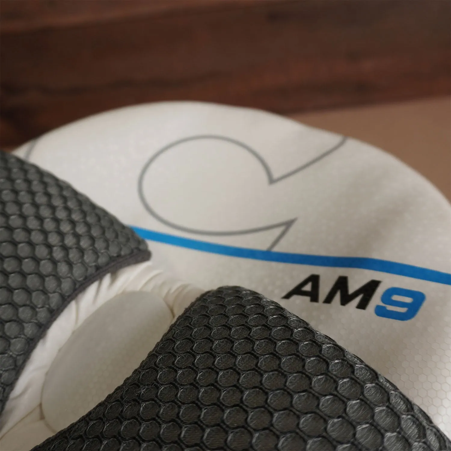 AM9 PADS - YOUTH