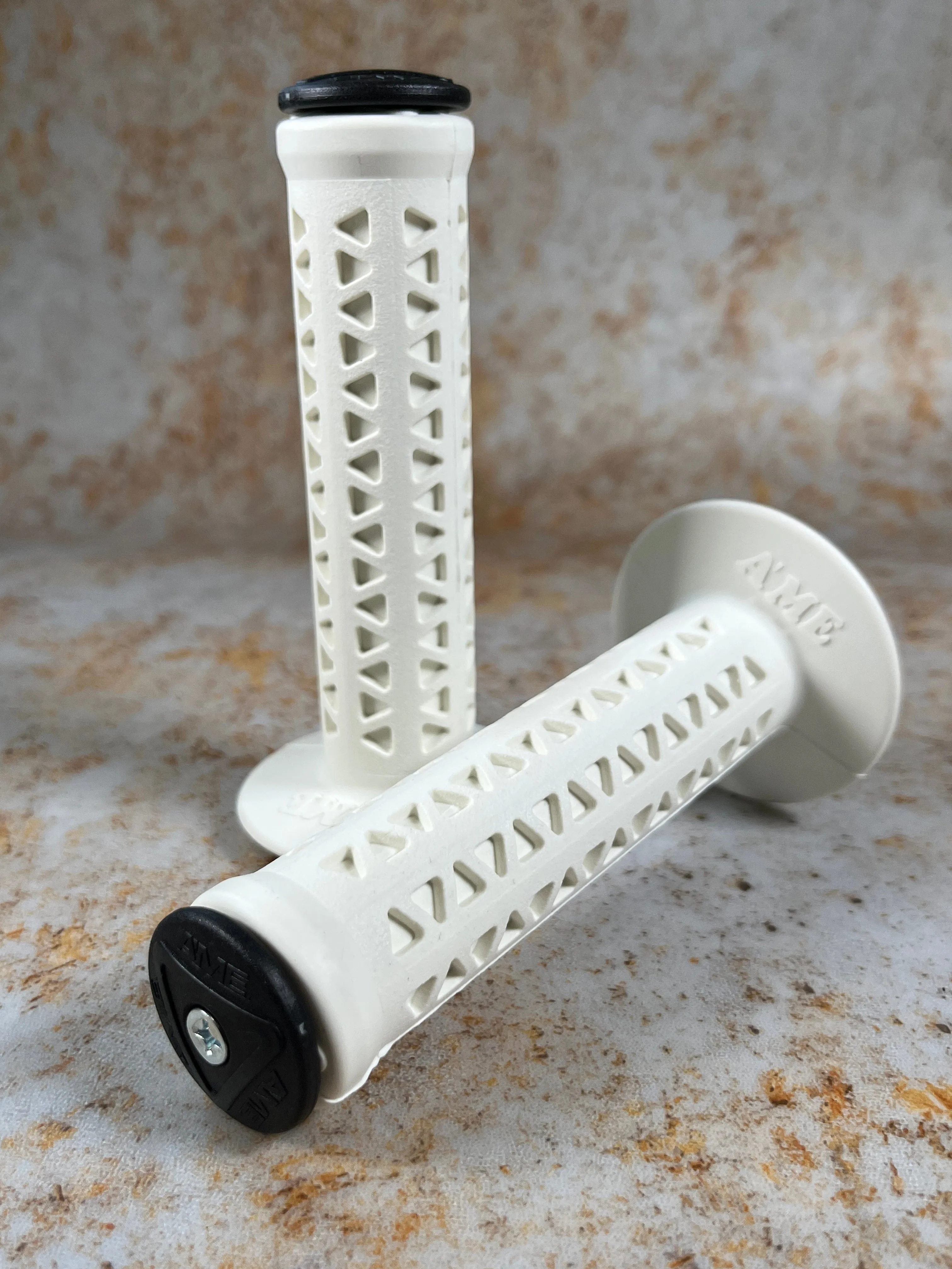 A'ME BMX 702 Grips with Bar Ends