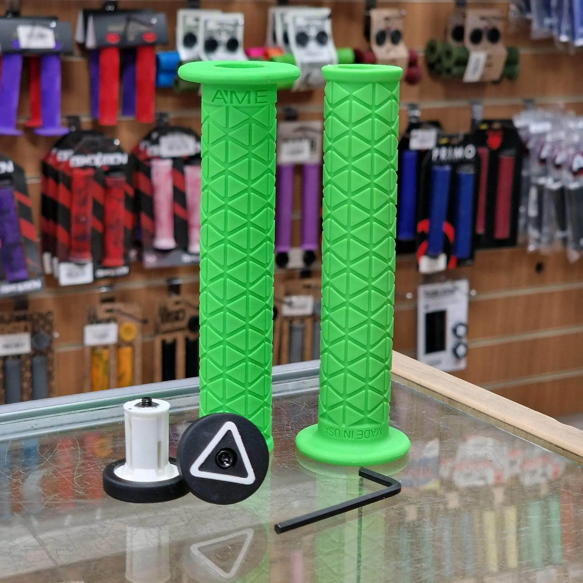 A'ME BMX Super Tri Grips with Flange
