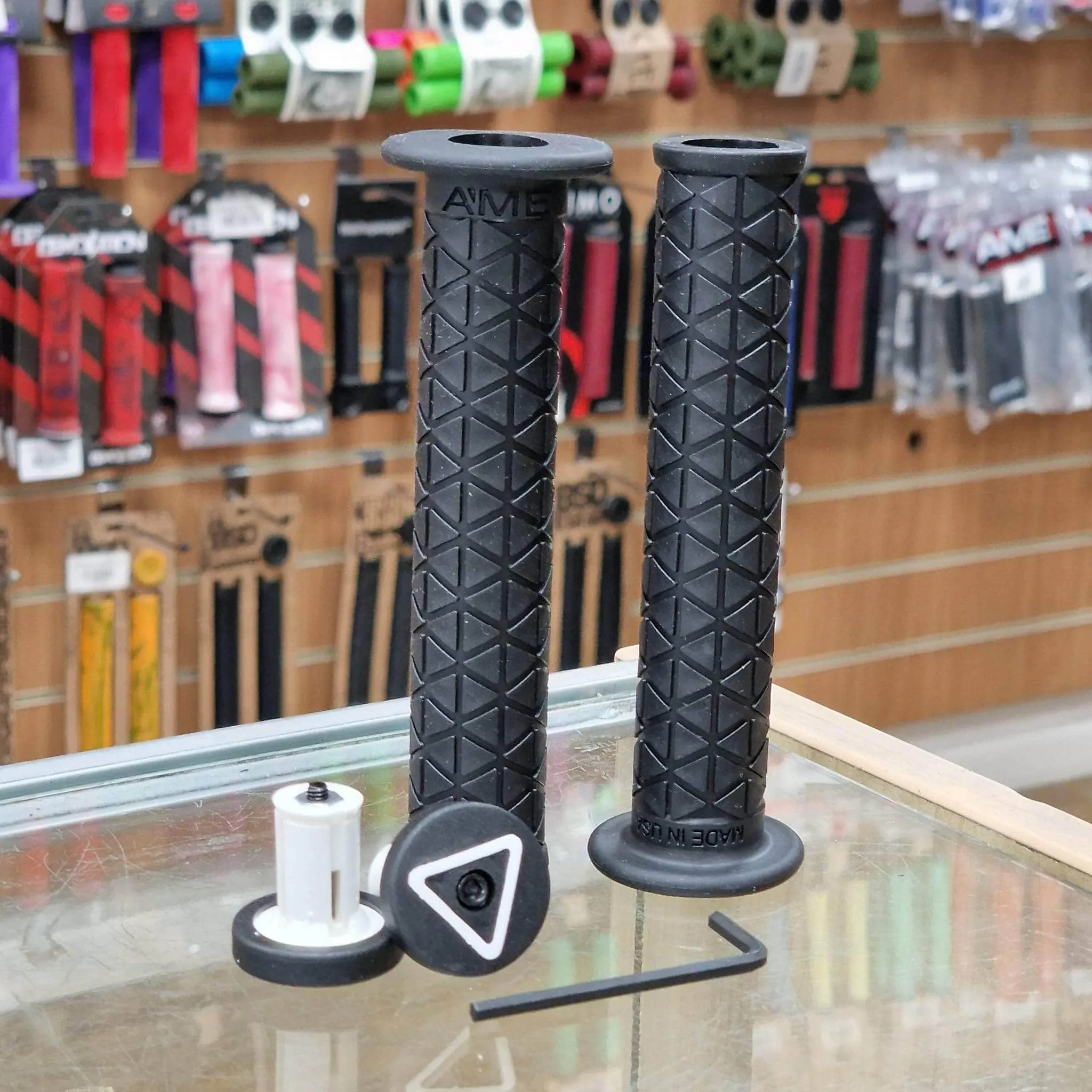 A'ME BMX Super Tri Grips with Flange