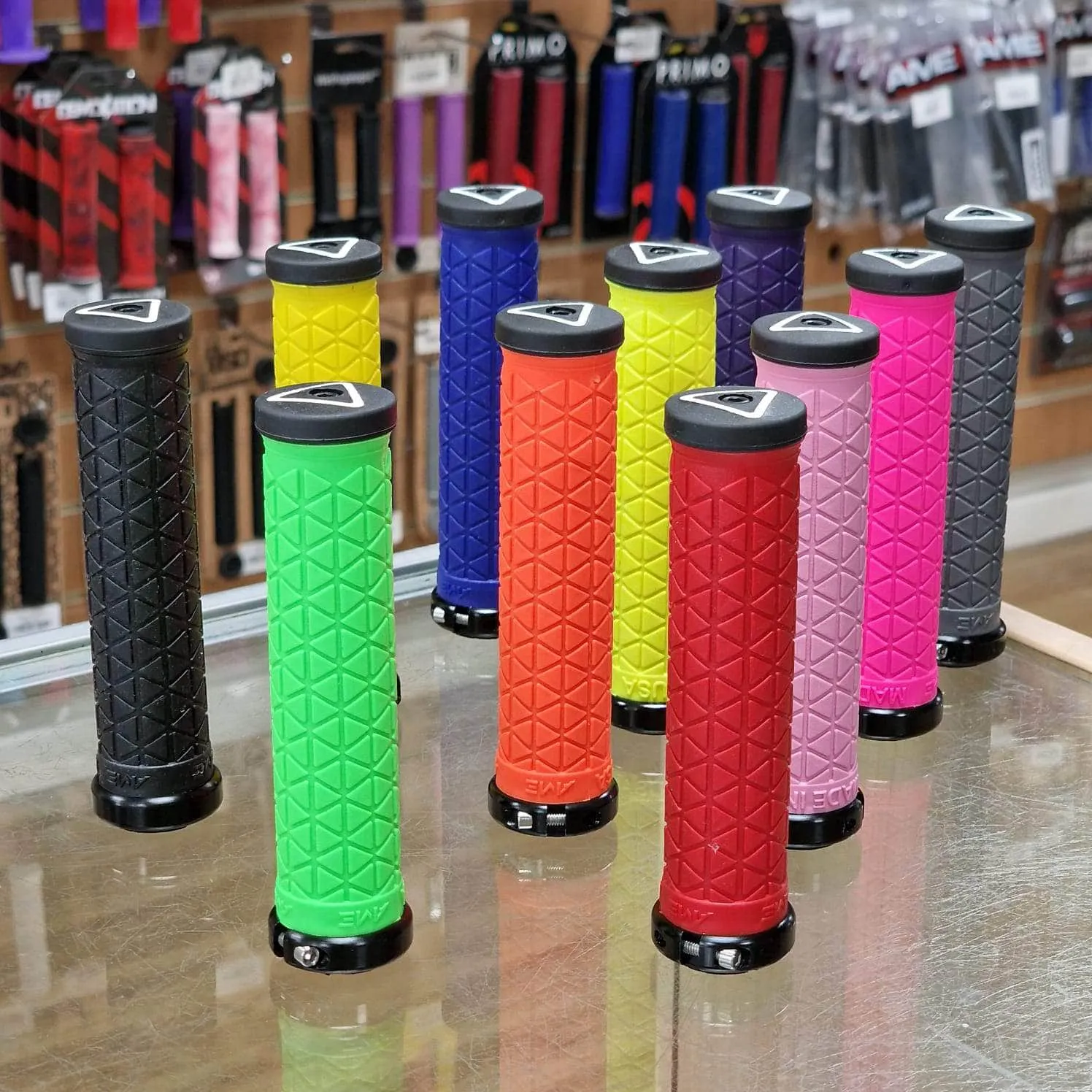 A'ME Pro Lock-On 1.2 Tri Grips