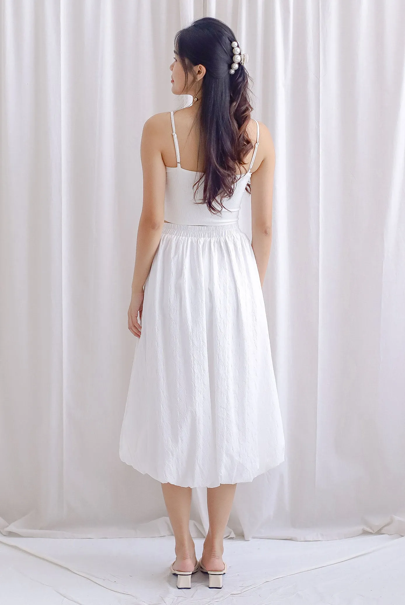 Amethyst Embossed Poofy Midi Skirt In White