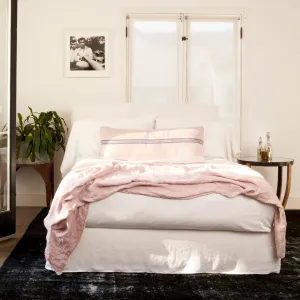 April Bed Queen - Logan White