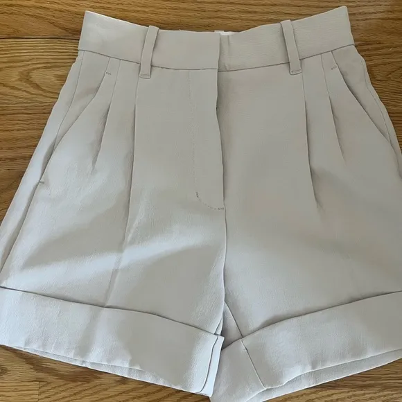 Aritzia Wilfred Labyrinth Short