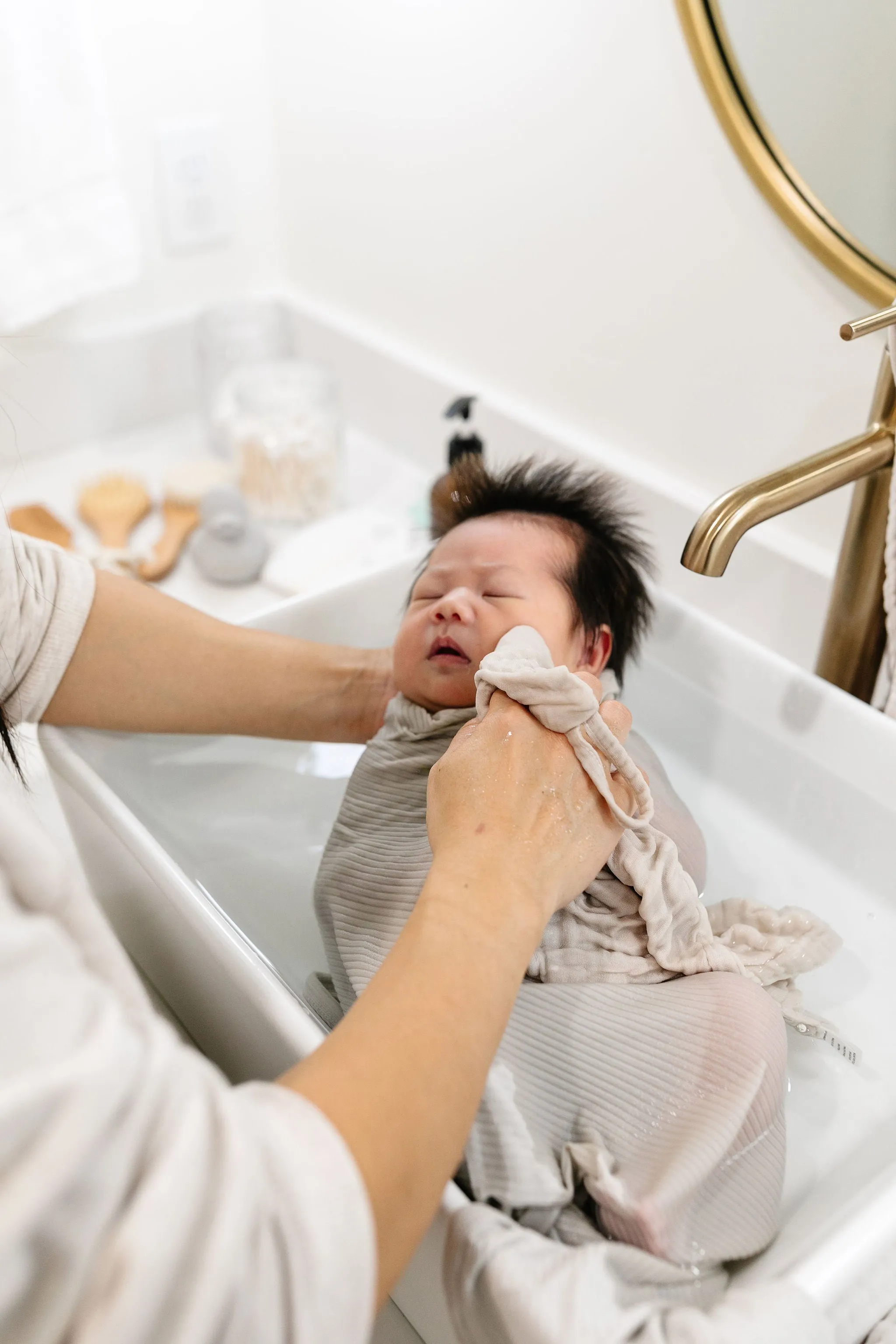 Bath - Swaddle Blanket - Adrian Ribbed