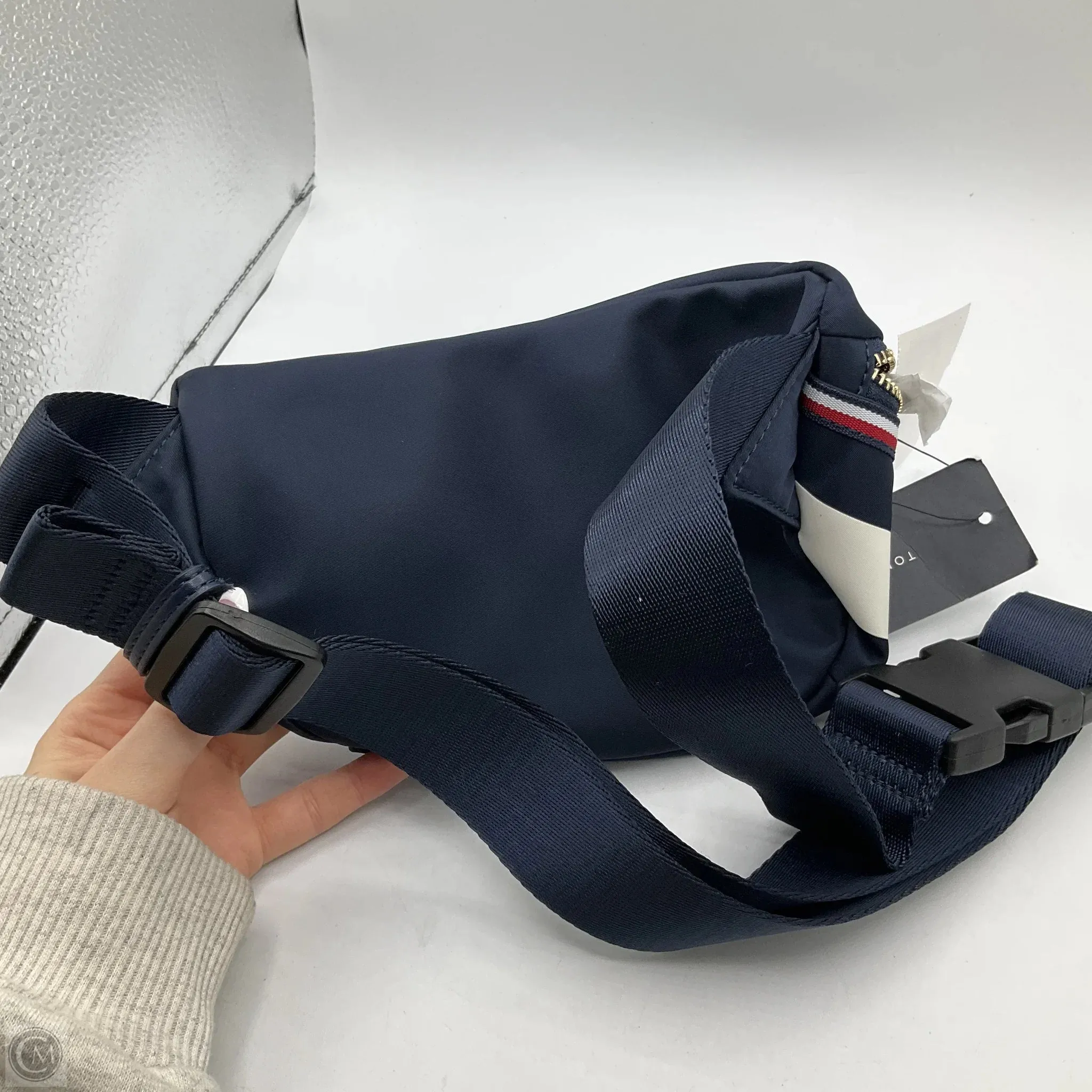 Belt Bag By Tommy Hilfiger, Size: Small