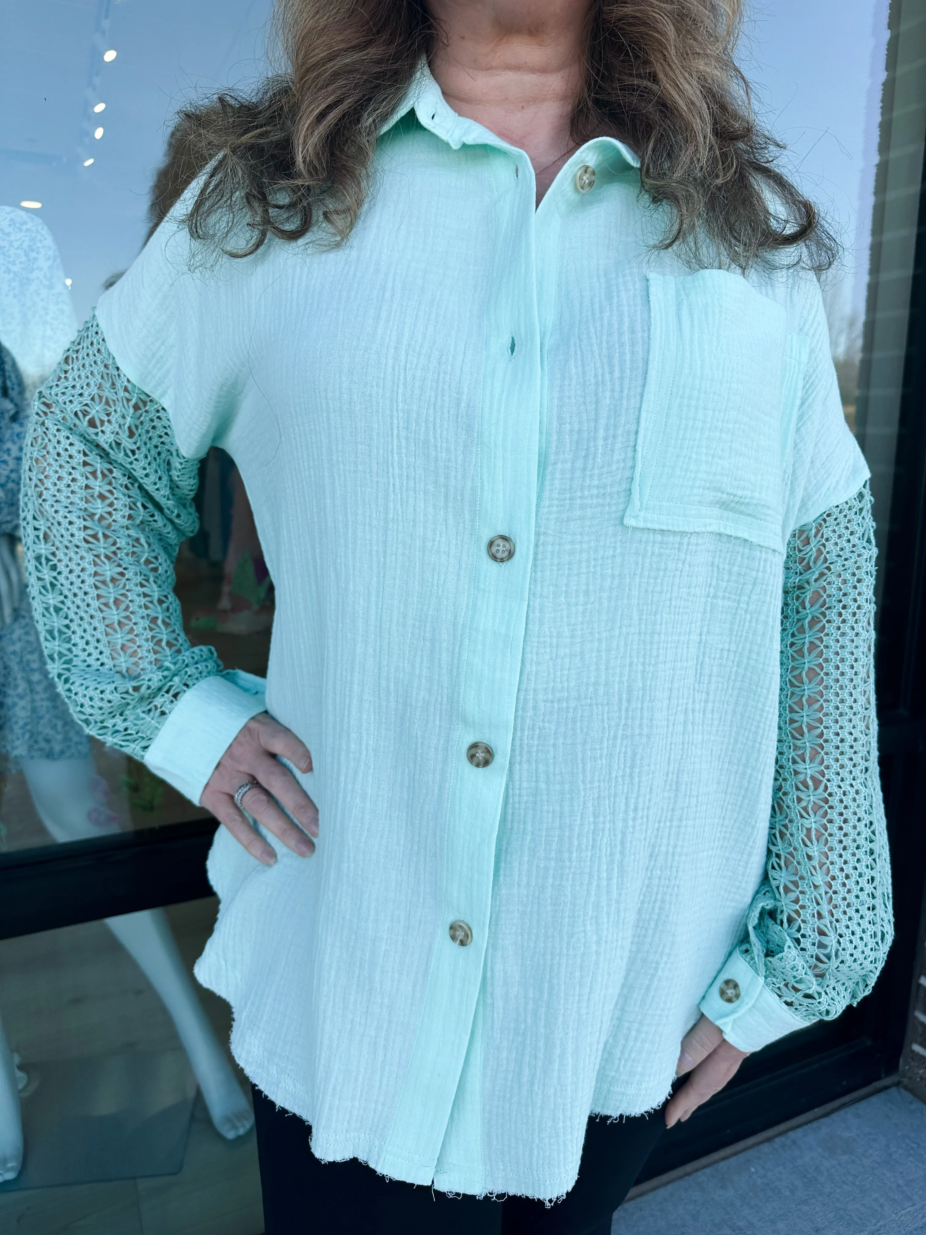 Breezy Bay Top