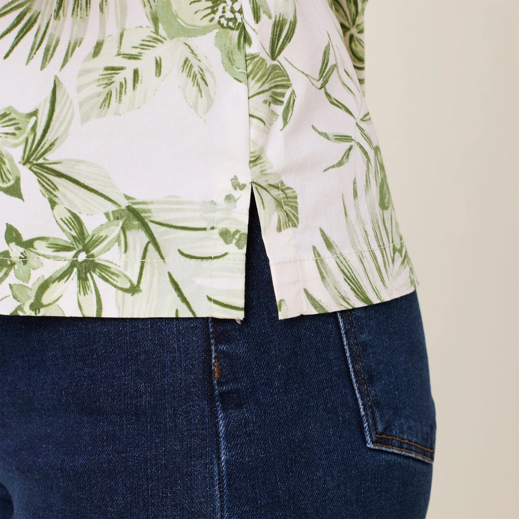 BREEZY BISCUS FINLEY TOP