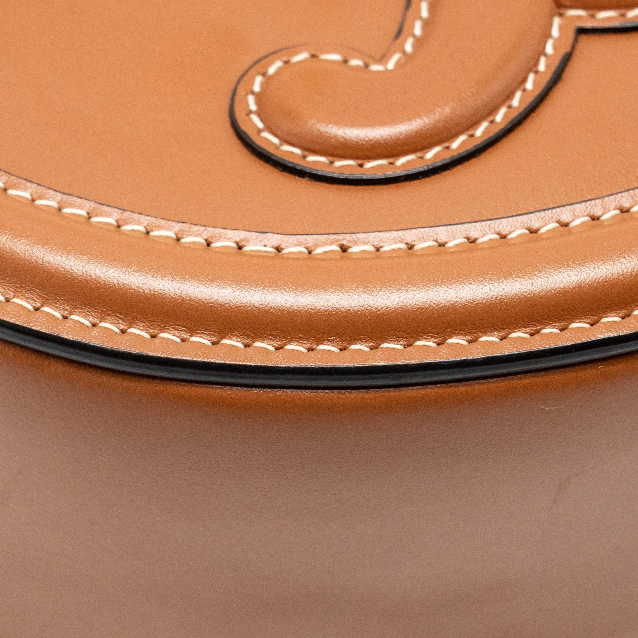 Celine Oval Bag smooth calfskin tan GHW