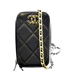 CHANEL 19 Zip Quilted Leather Phone Case Black