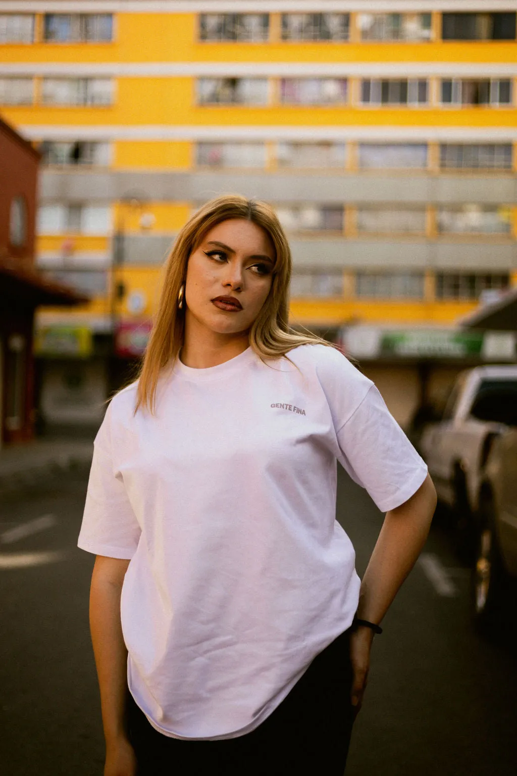 CLASSIC WHITE LOGO TEE