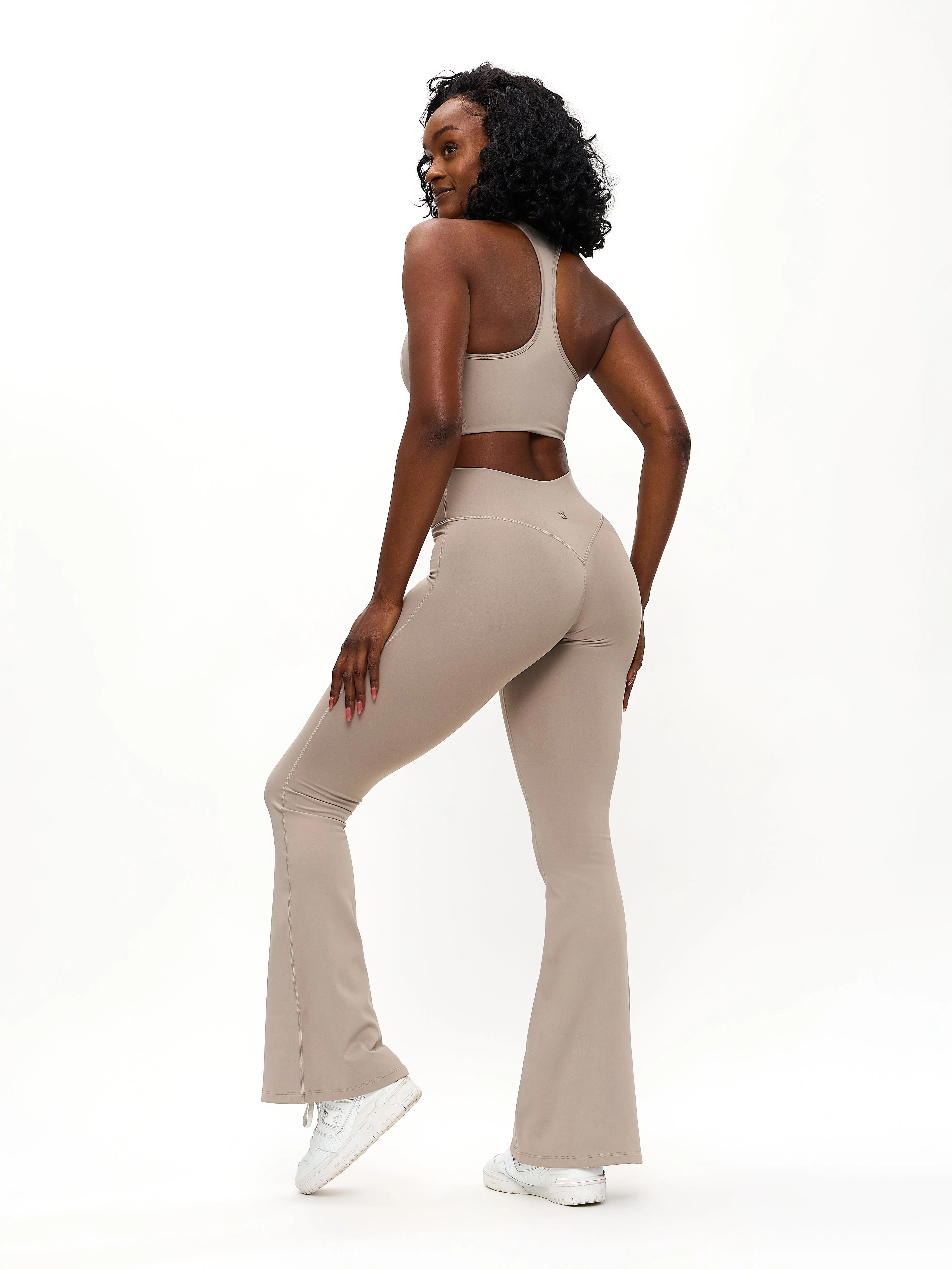 Colorado Fleece Flare Legging - Neutral