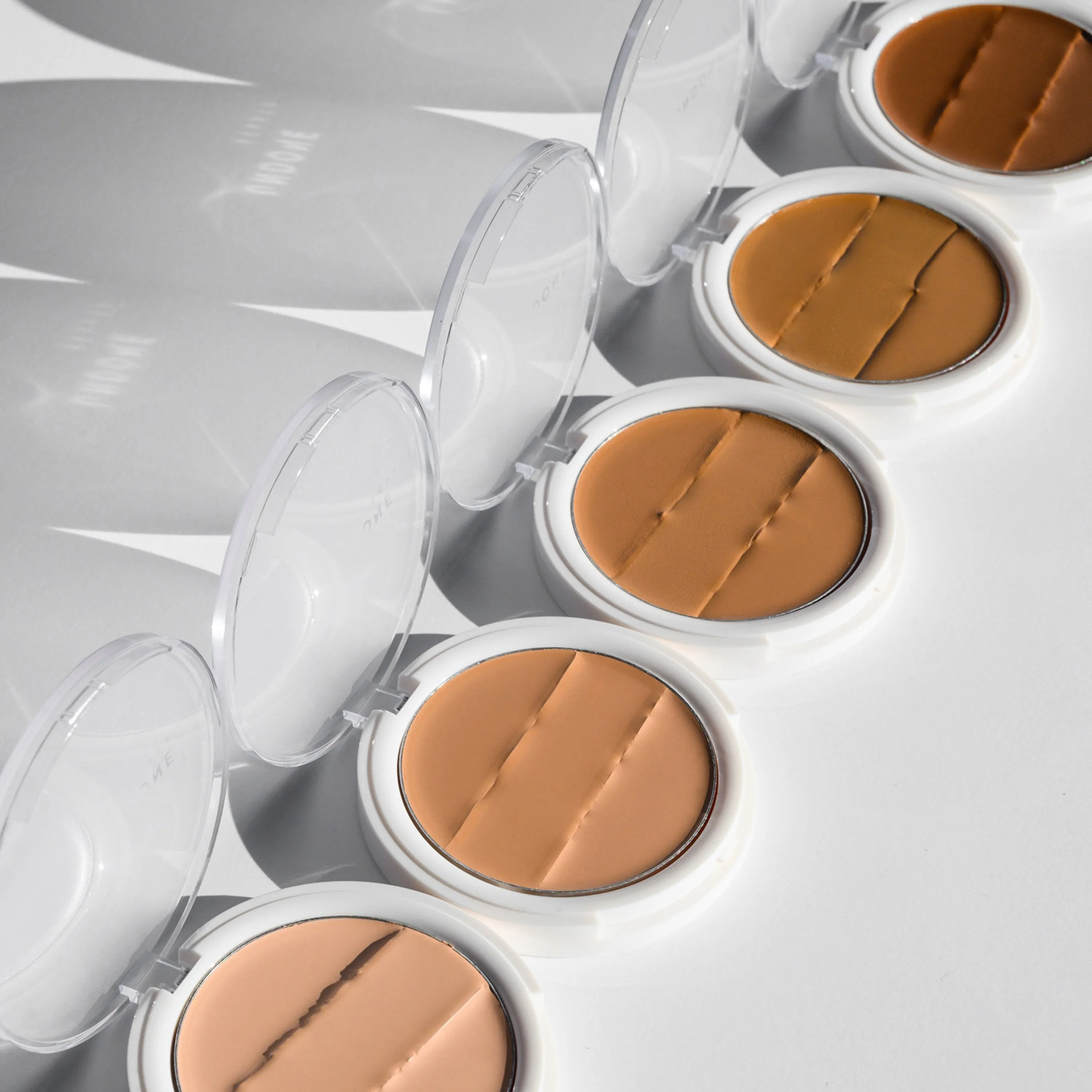 Conceal to Reveal 3-in-1 Coverage Palette