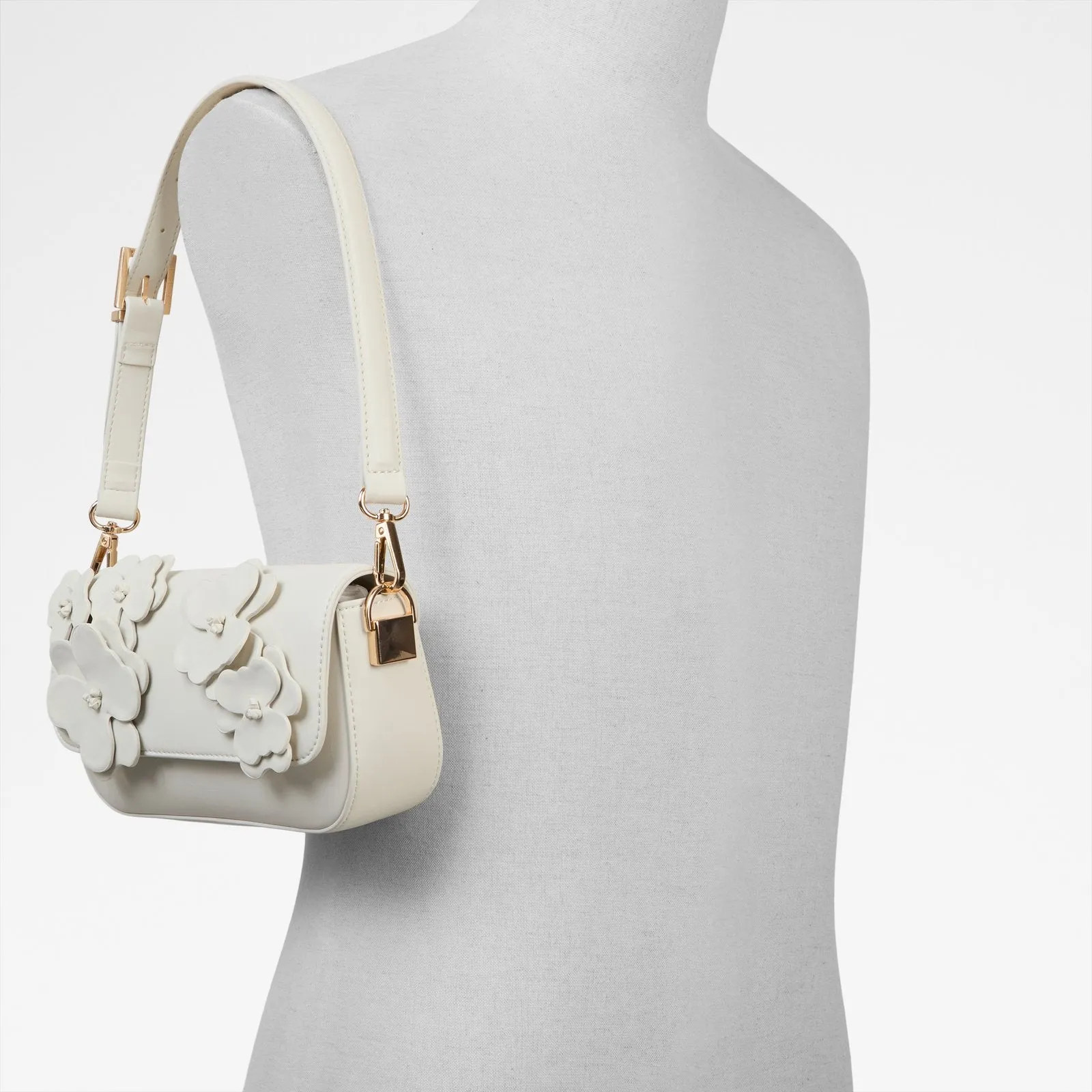 Daisybouquet / Cross Body