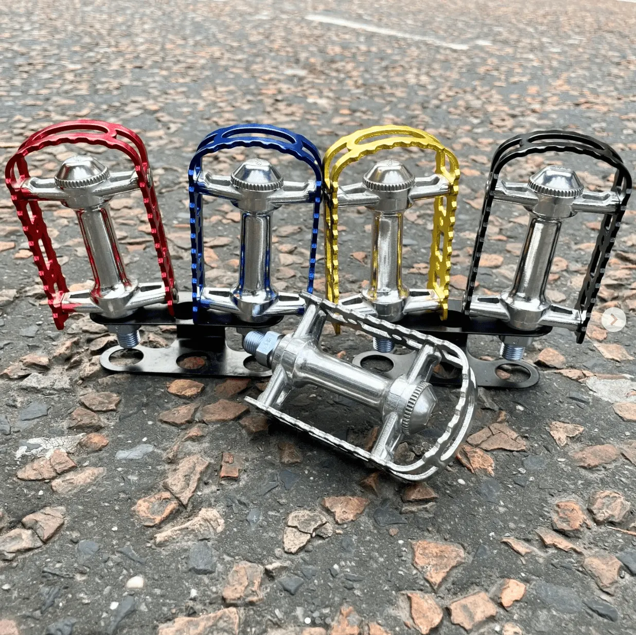 Darxide Crank Bottom Bracket and MKS Pedal Combo