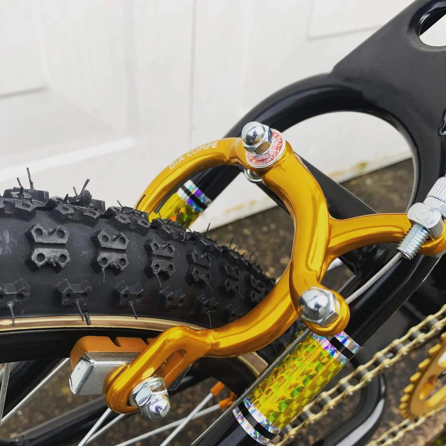 Diamond Back Raleigh Wheels with fitted Tioga Comp III Skinwall Tyres and Freewheel Pair