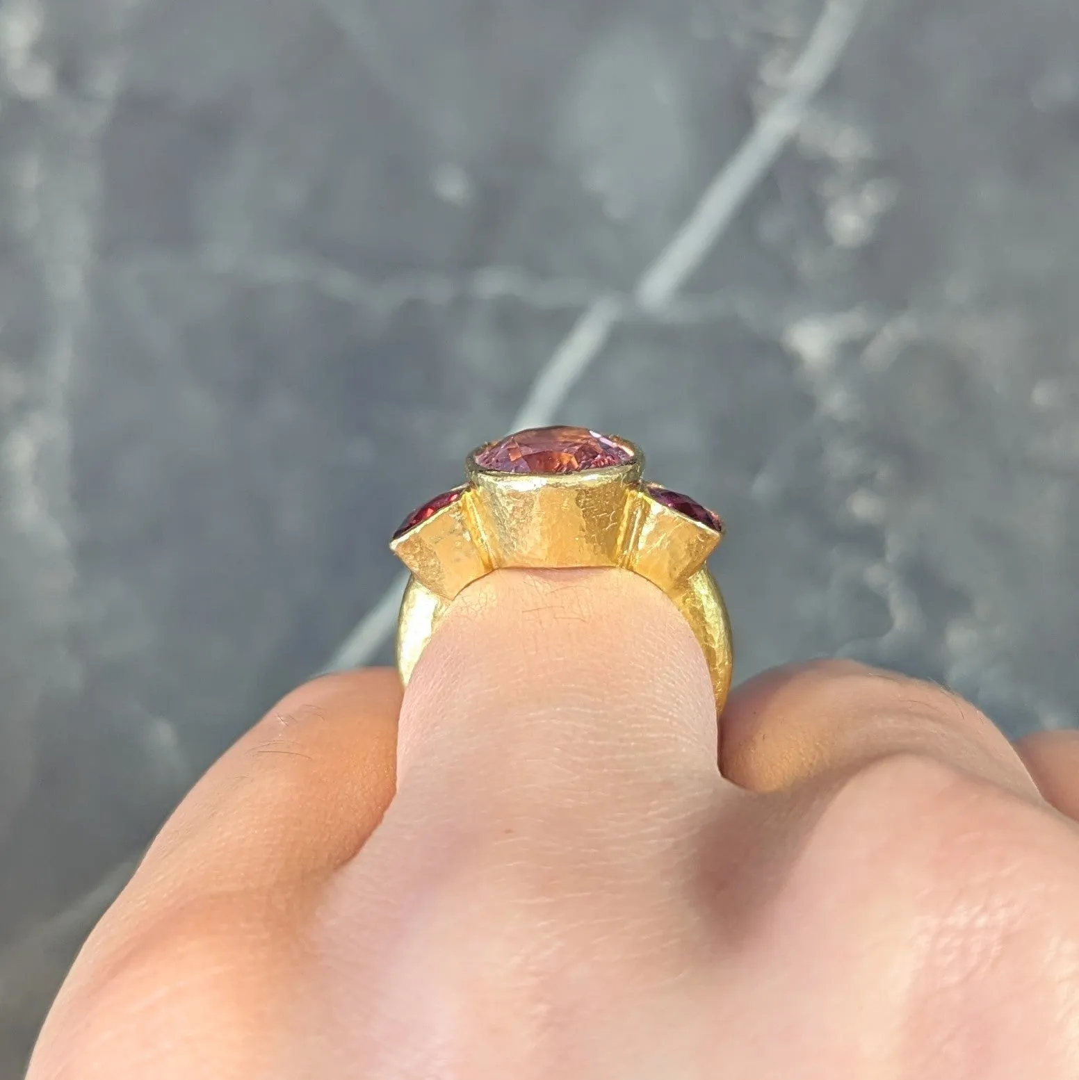 Elizabeth Locke Spinel Rhodolite Garnet 19 Karat Hammered Gold Gemstone Ring