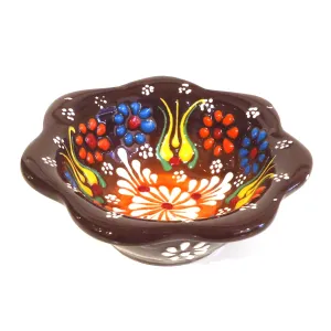 Embossed Ceramic Bowl - Brown Daisy Edge