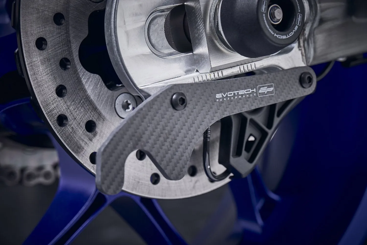 Evotech Carbon Fibre Paddock Stand Plates - Yamaha MT-10 (2016-2021)