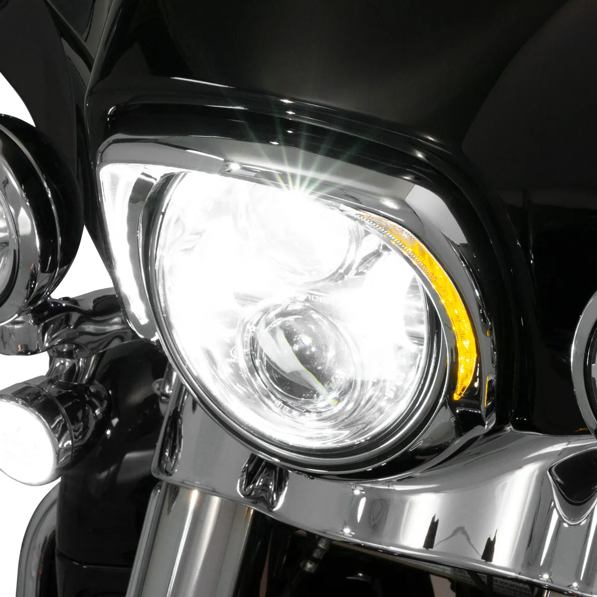 Fang® Headlight Bezel with White LED Running Lights and Amber Turn Signals, '14-up, Chrome