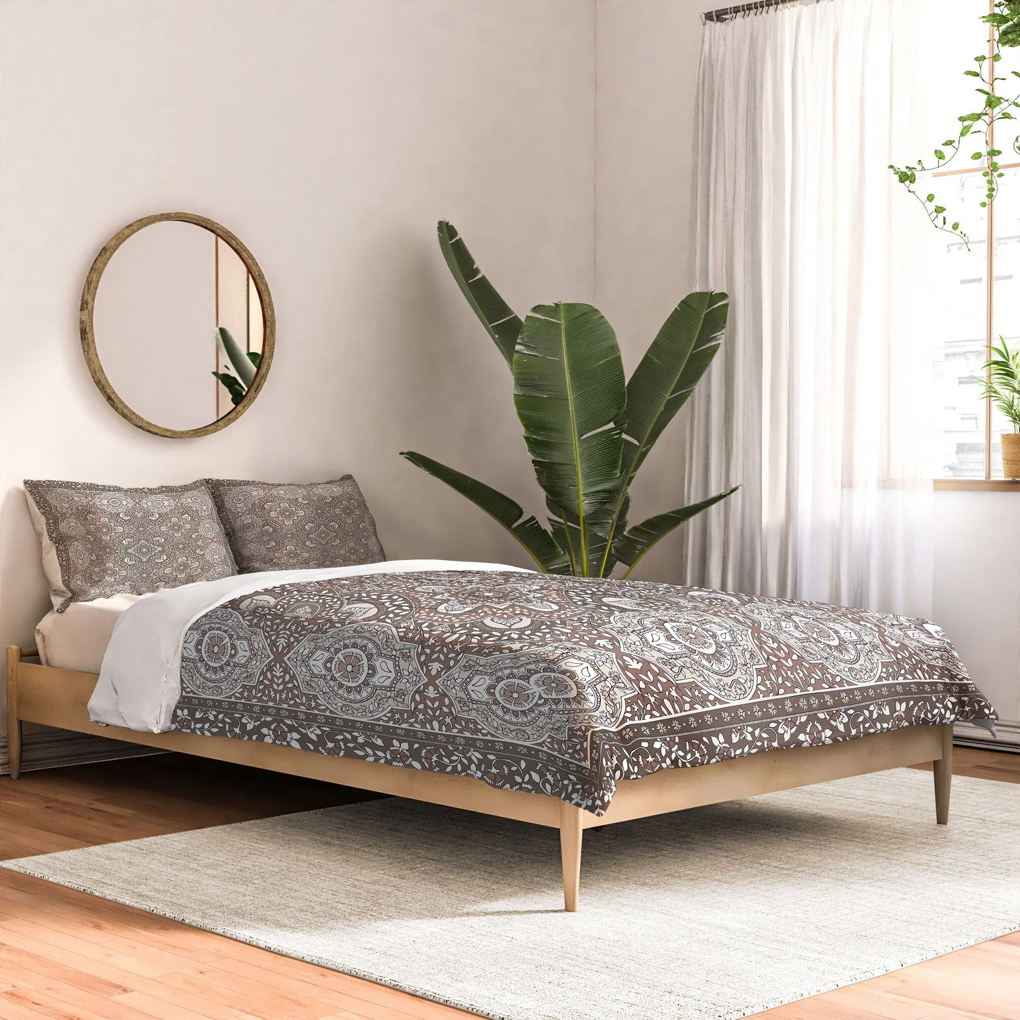 FARAH BORDER NEUTRAL DUVET / COMFORTER