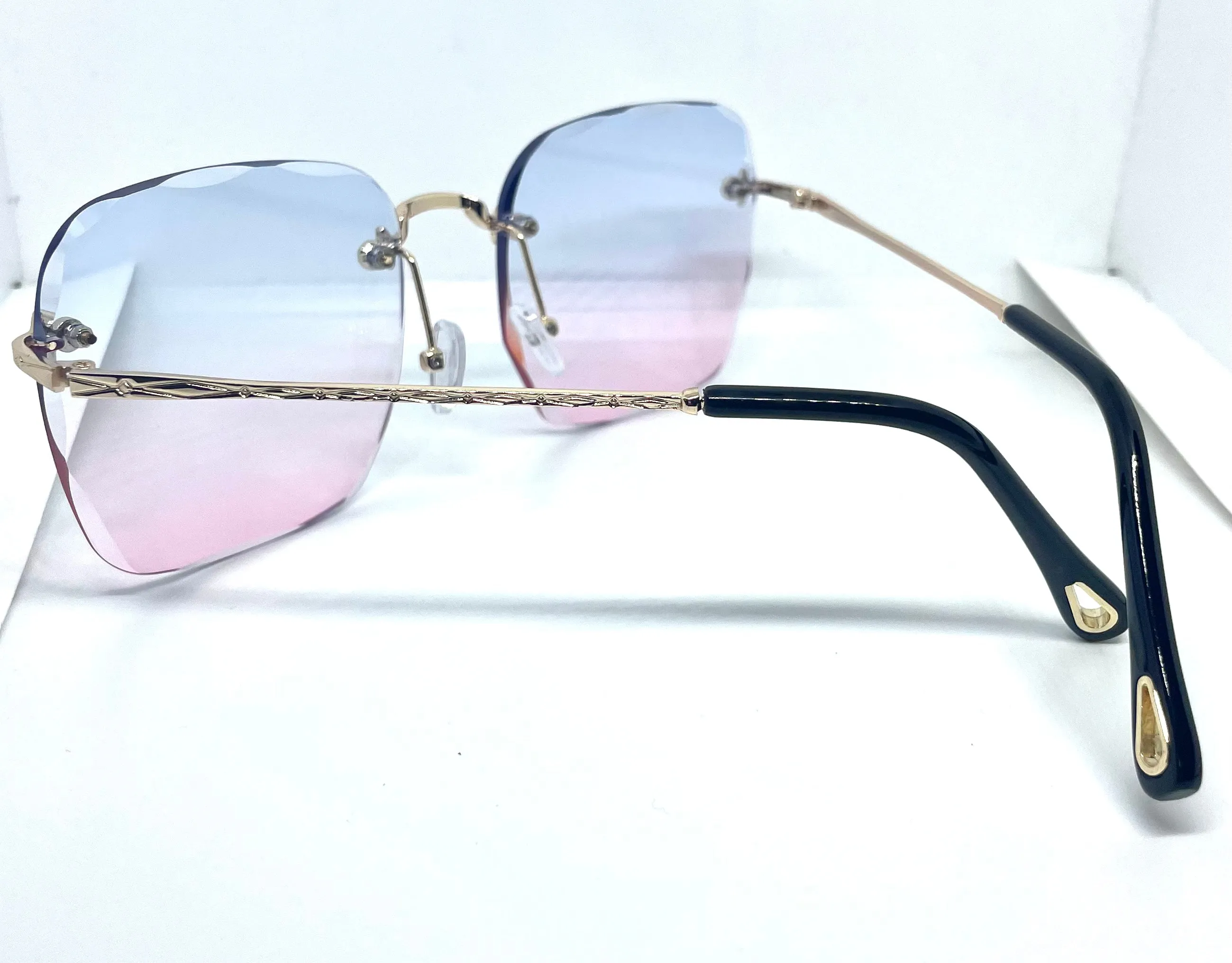 FASHION  METAL SUNGLASSES