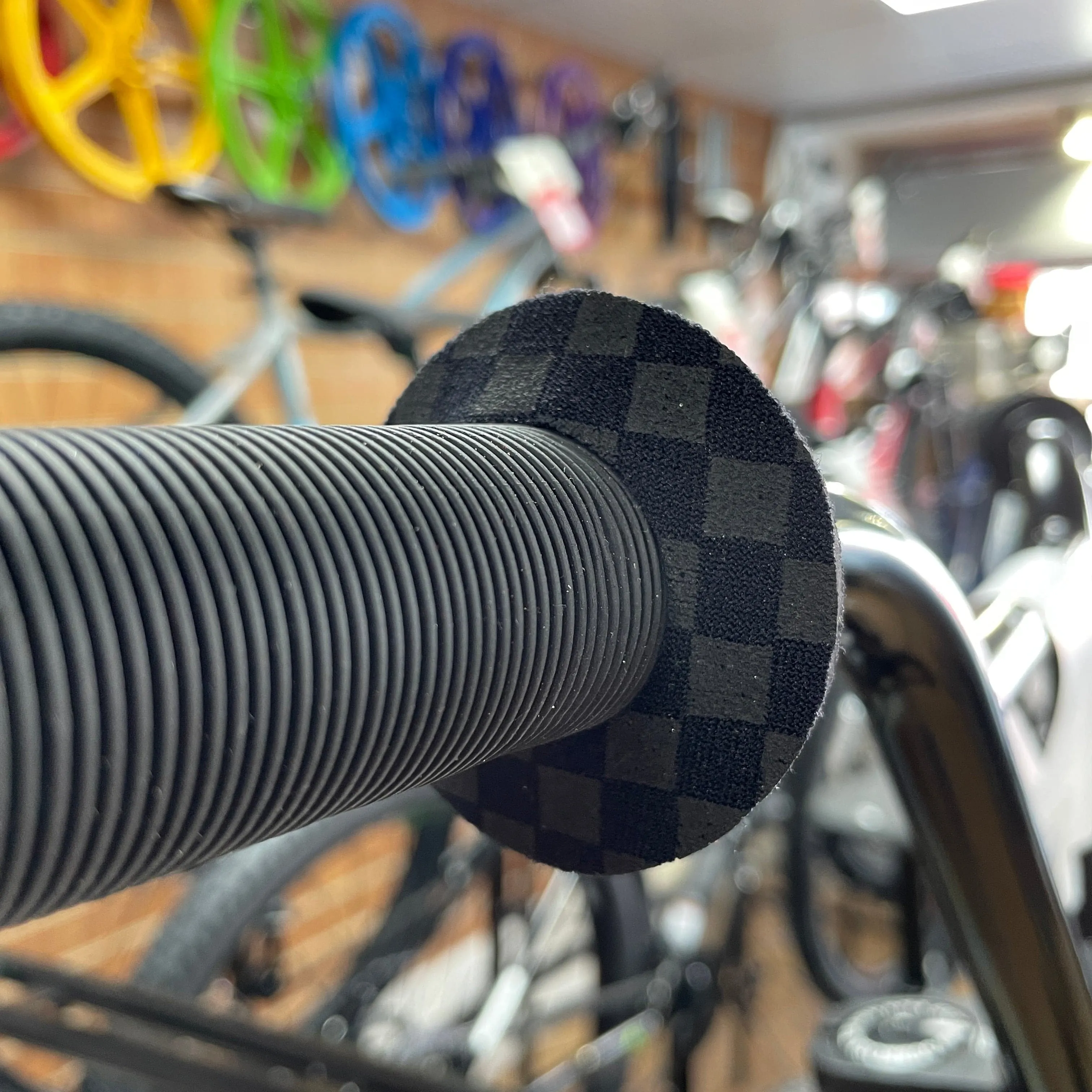 Flite Grip Donuts Checkers