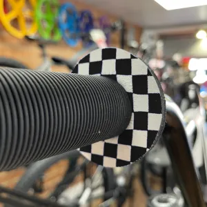 Flite Grip Donuts Checkers