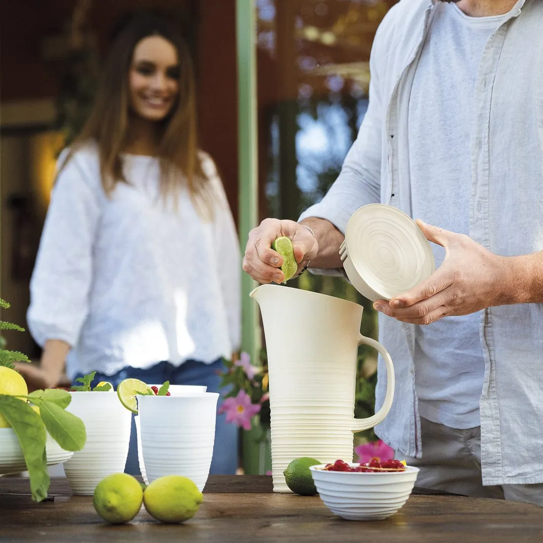 Guzzini Pitcher With Lid Tierra 1.8L Milk Cream GZ181701156