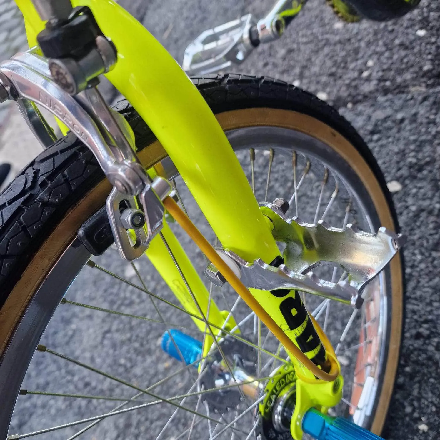 Haro 1989 Bashguard Team Master Bike Neon Yellow