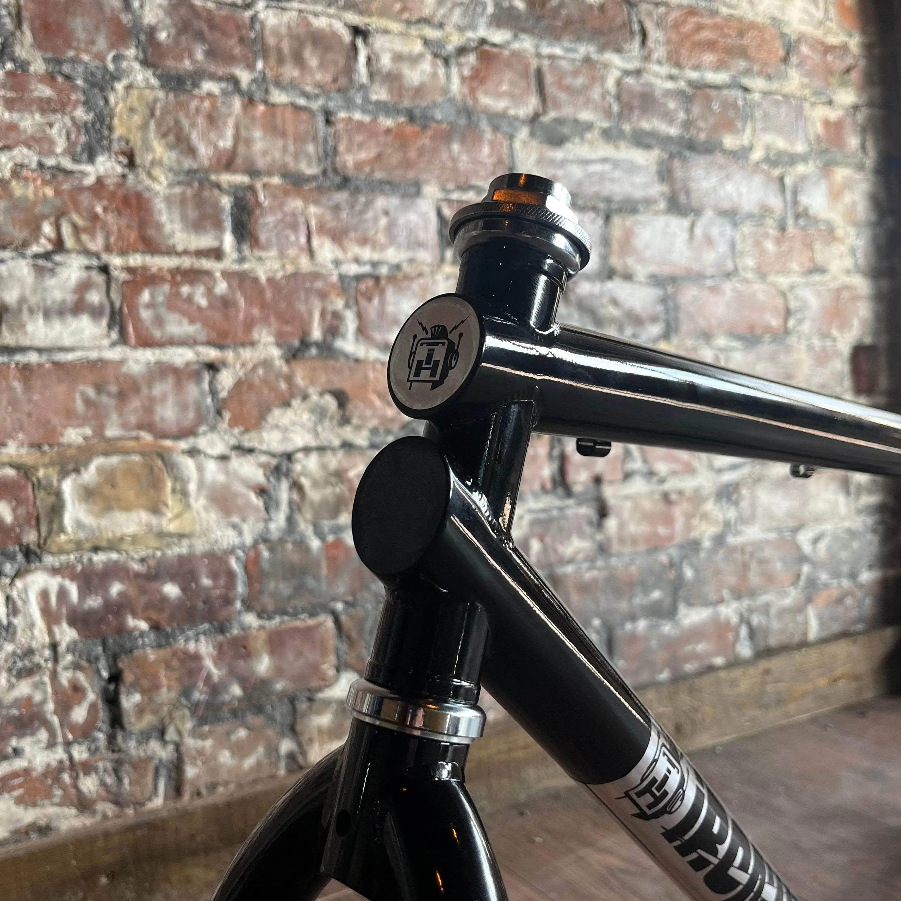 Ironhead Cruiser Frame and Fork Kit 26 Inch