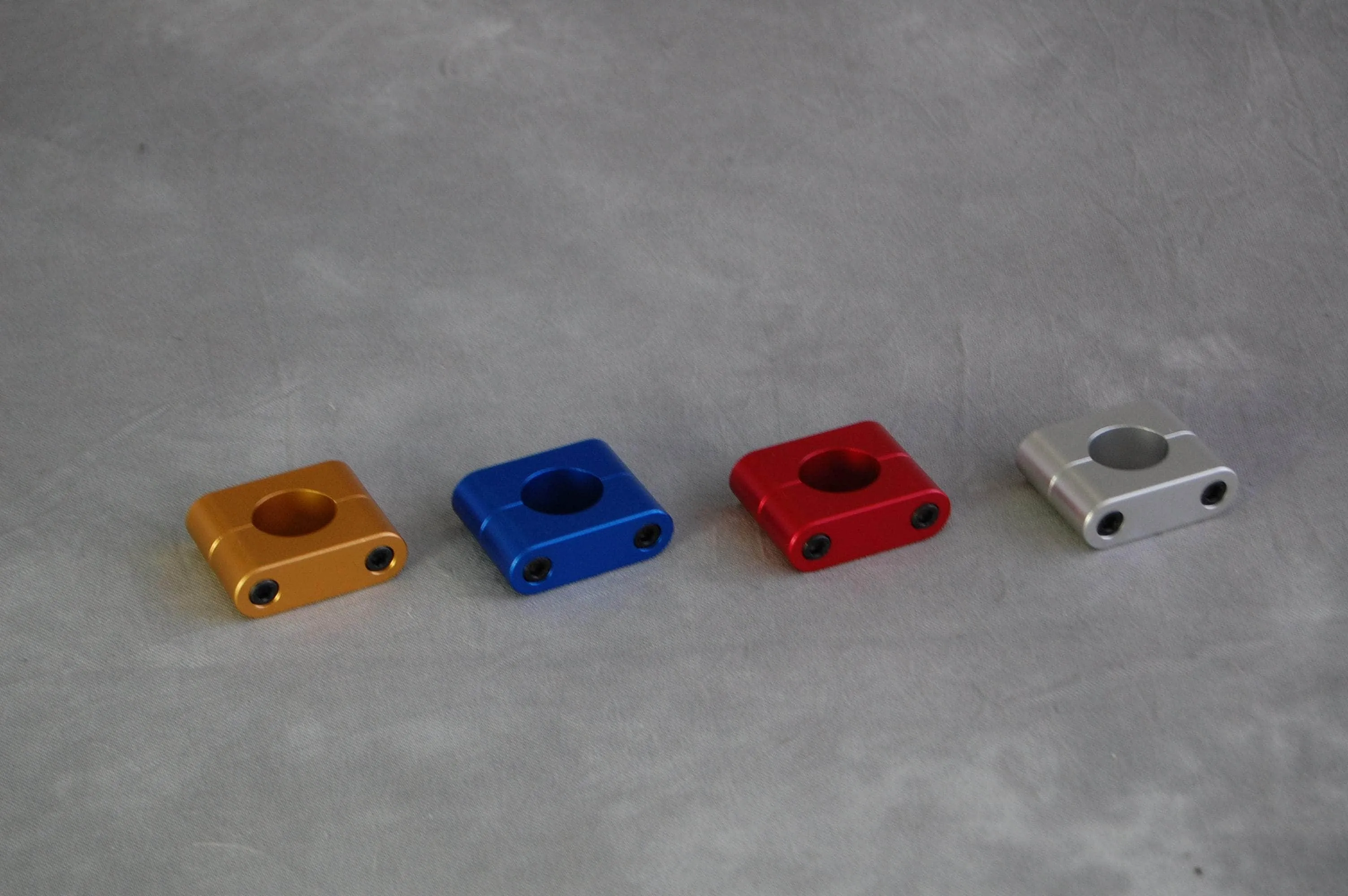 Ironhead Retro Alloy Double Bolt Seatclamp 28.6mm