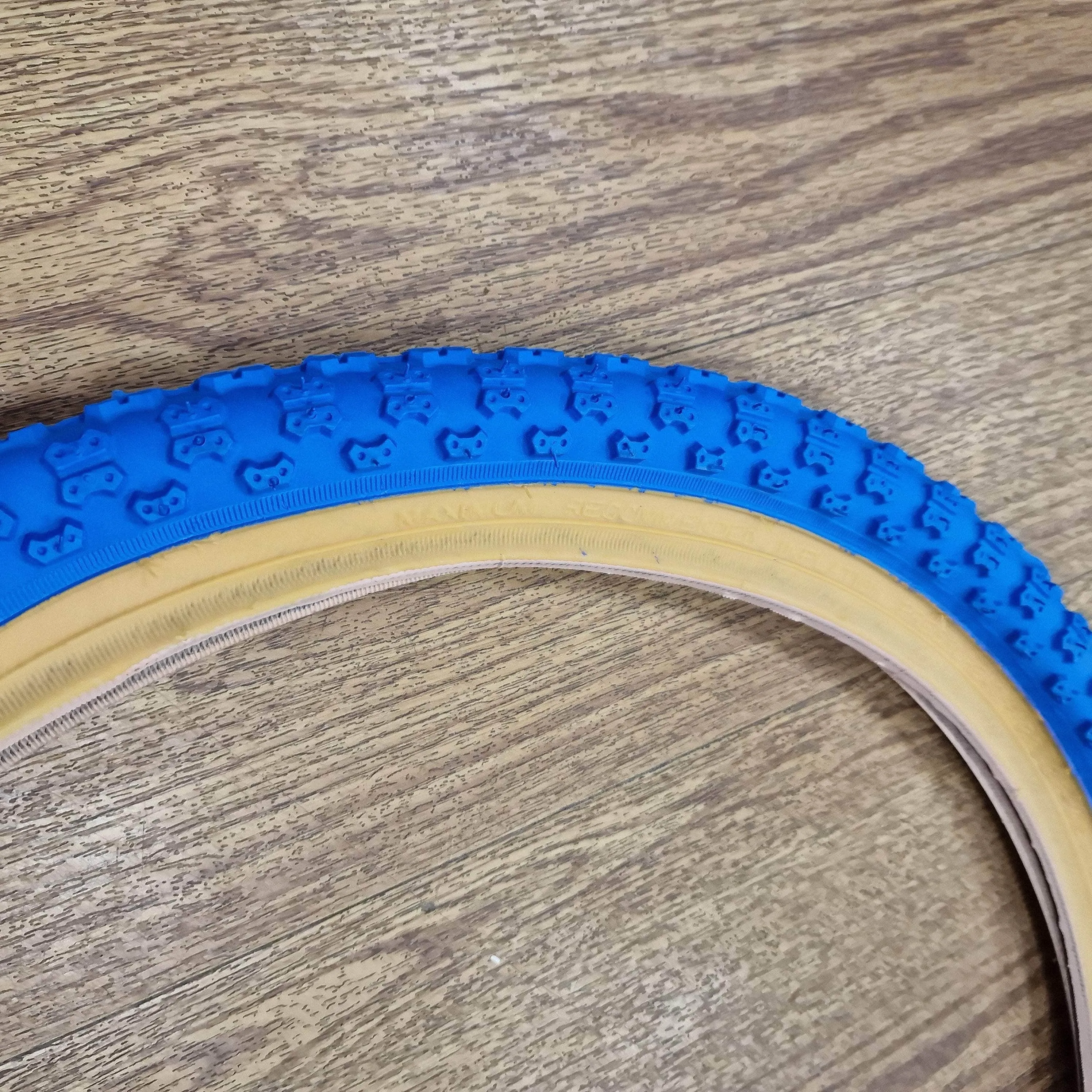 Kenda K50 Gumwall Comp III Tyre