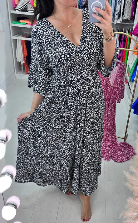 🔥Last Day Special Price ￡15.99🌸Bohemian Casual Print V-neck Waist Wrap Long Dress