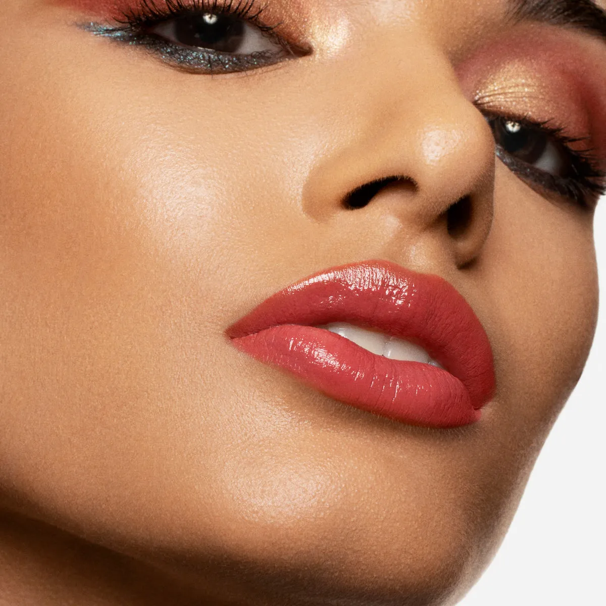 Liquid Lipstick Vinyl Flushed 375