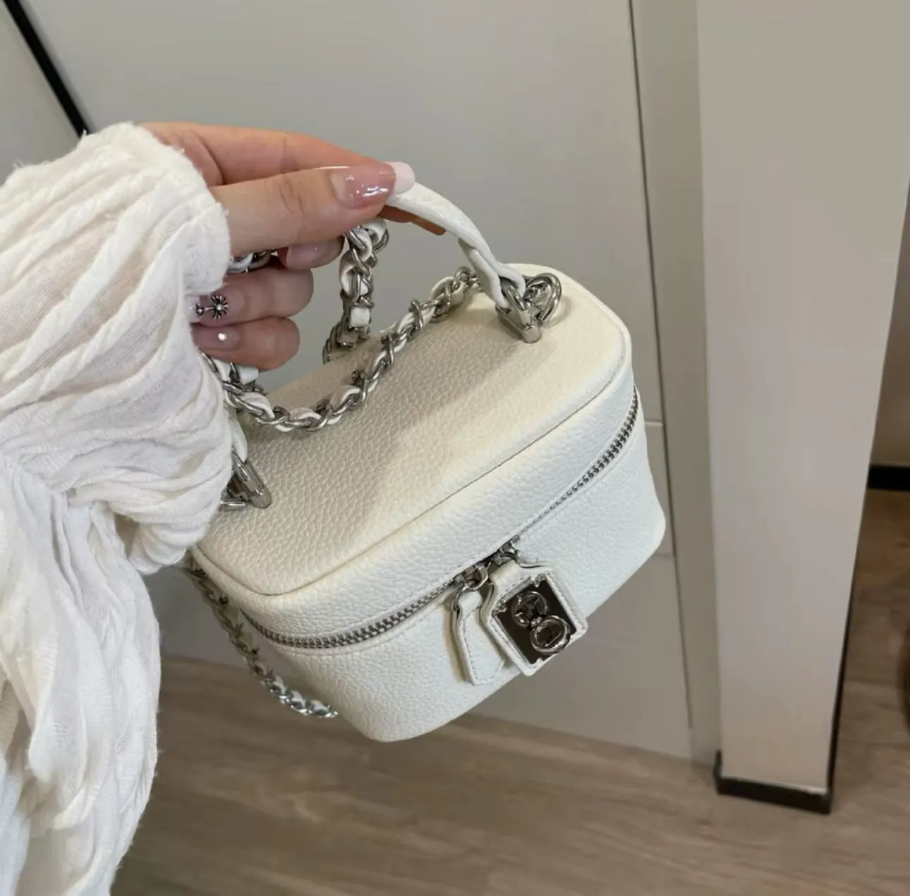 Loc Vanity | Bag