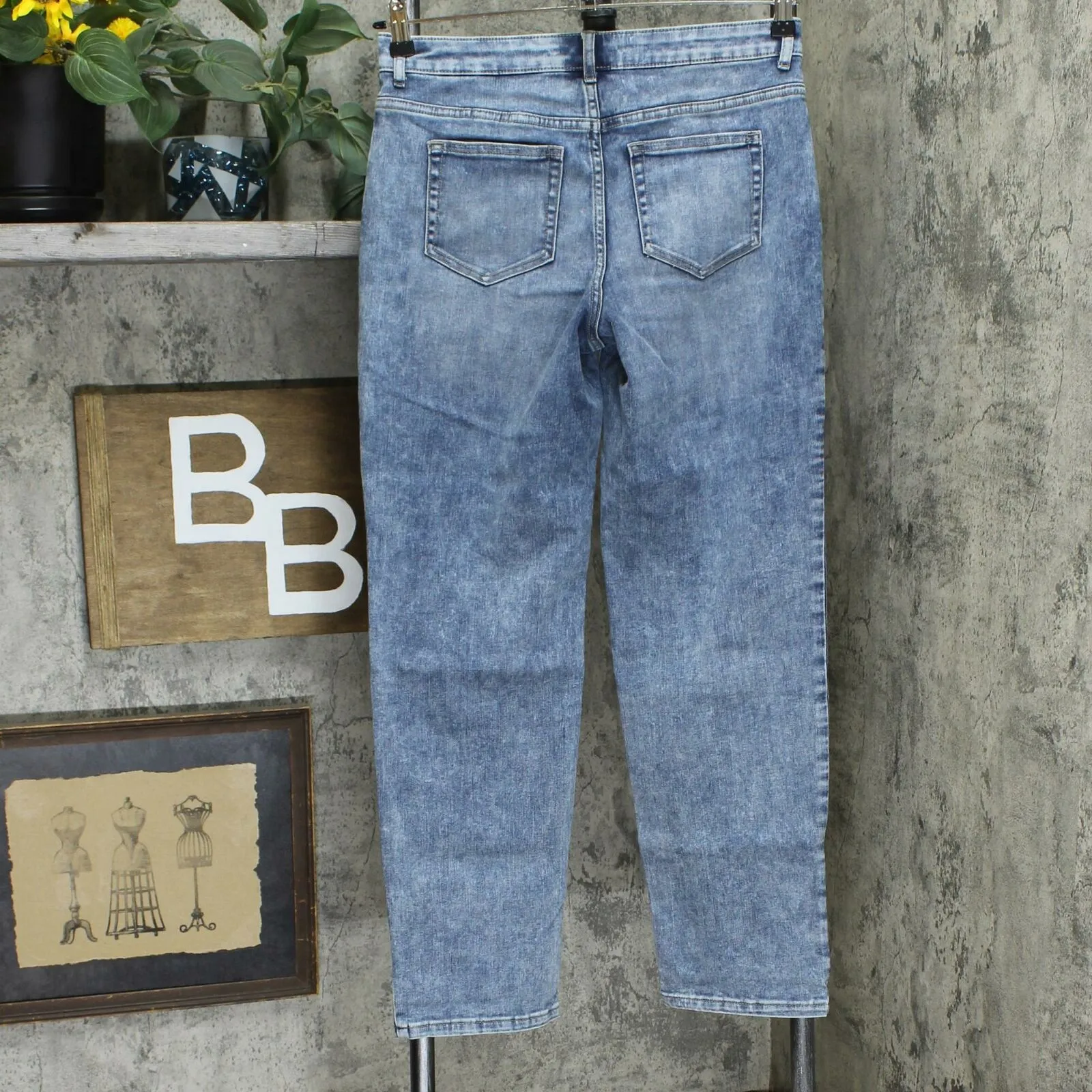 LOGO by Lori Goldstein Women's Refined Boyfriend Jeans with Cloud Wash