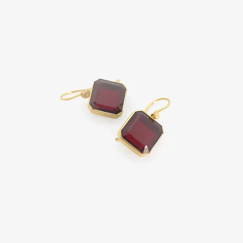 Lola Brooks <br> 18k Gold & Garnet Cube Drop Earrings