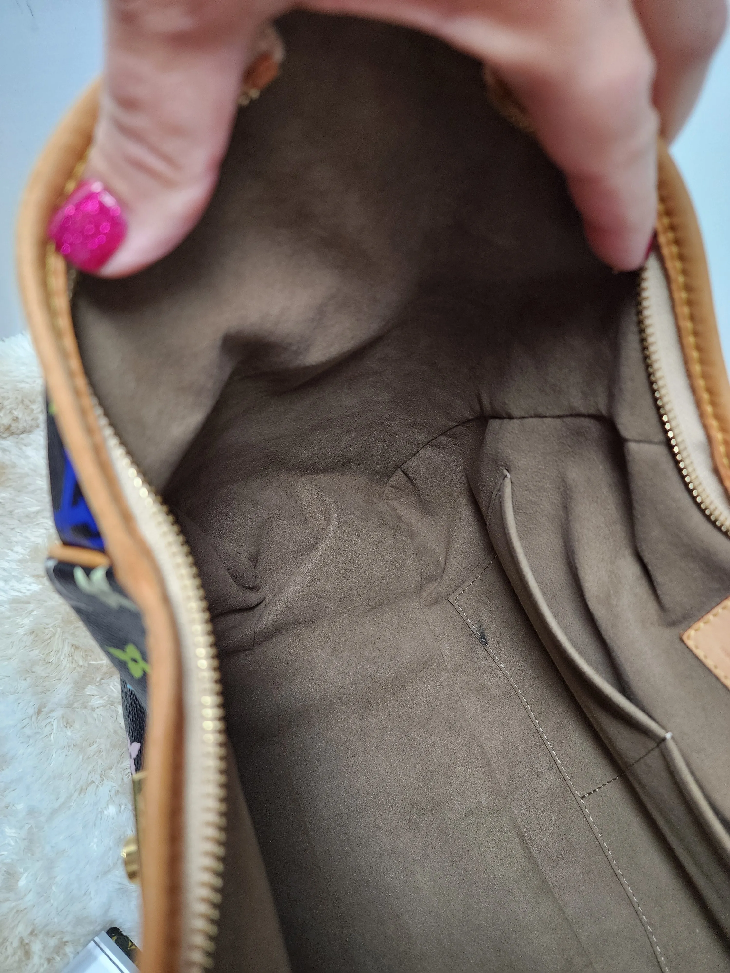 LOUIS VUITTON BLACK MULTICOLOR CHRISSIE
