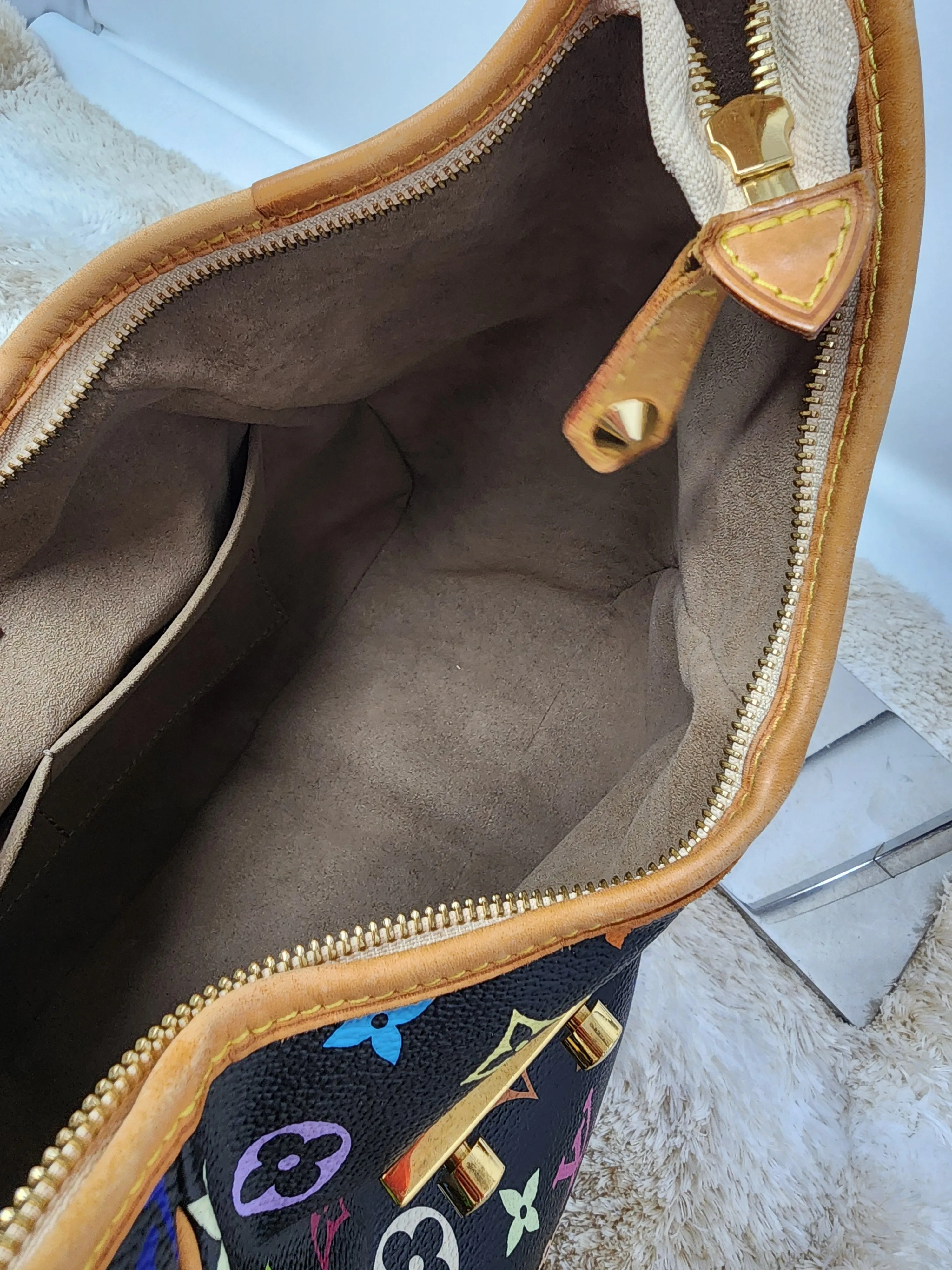 LOUIS VUITTON BLACK MULTICOLOR CHRISSIE