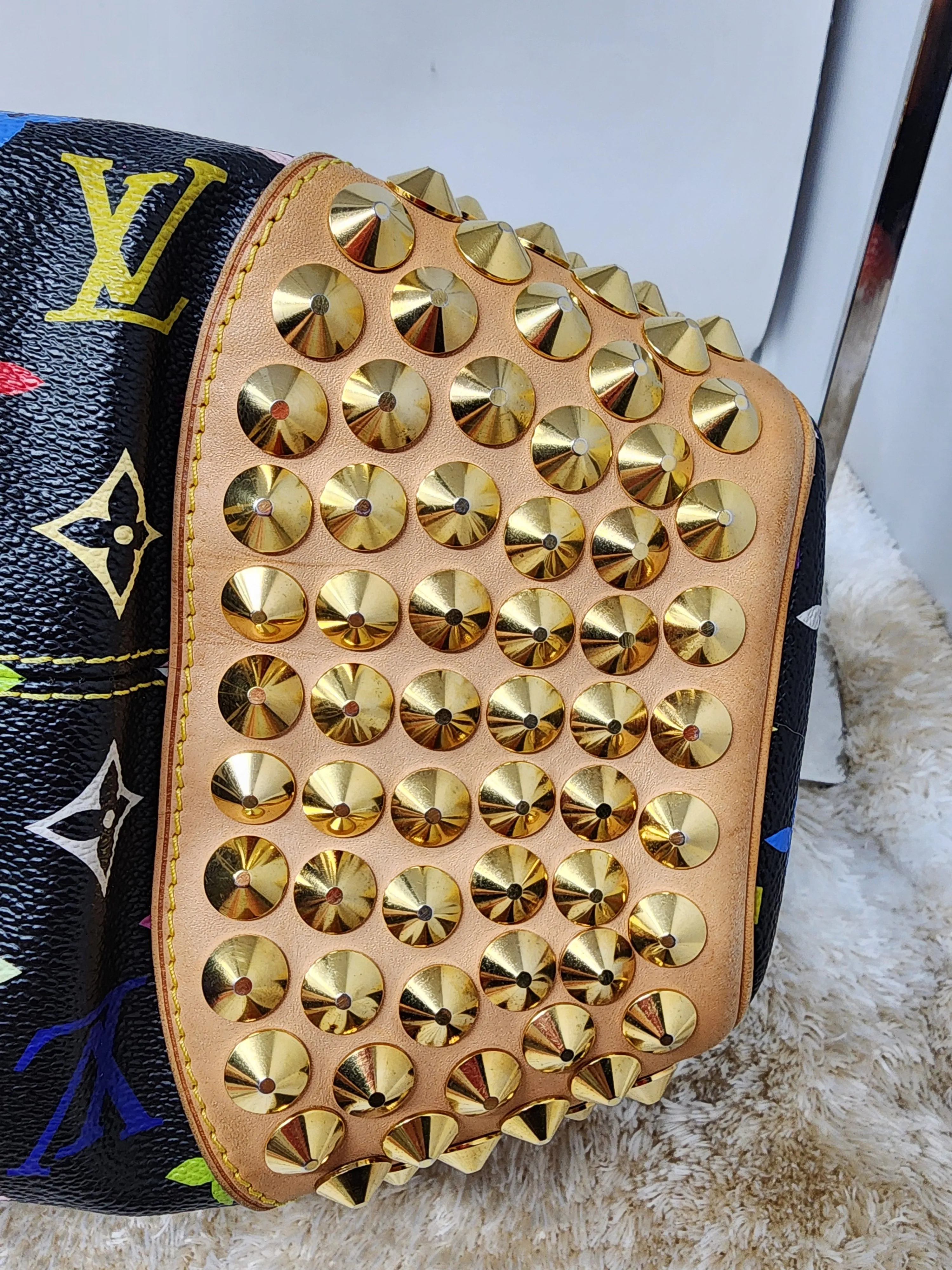 LOUIS VUITTON BLACK MULTICOLOR CHRISSIE