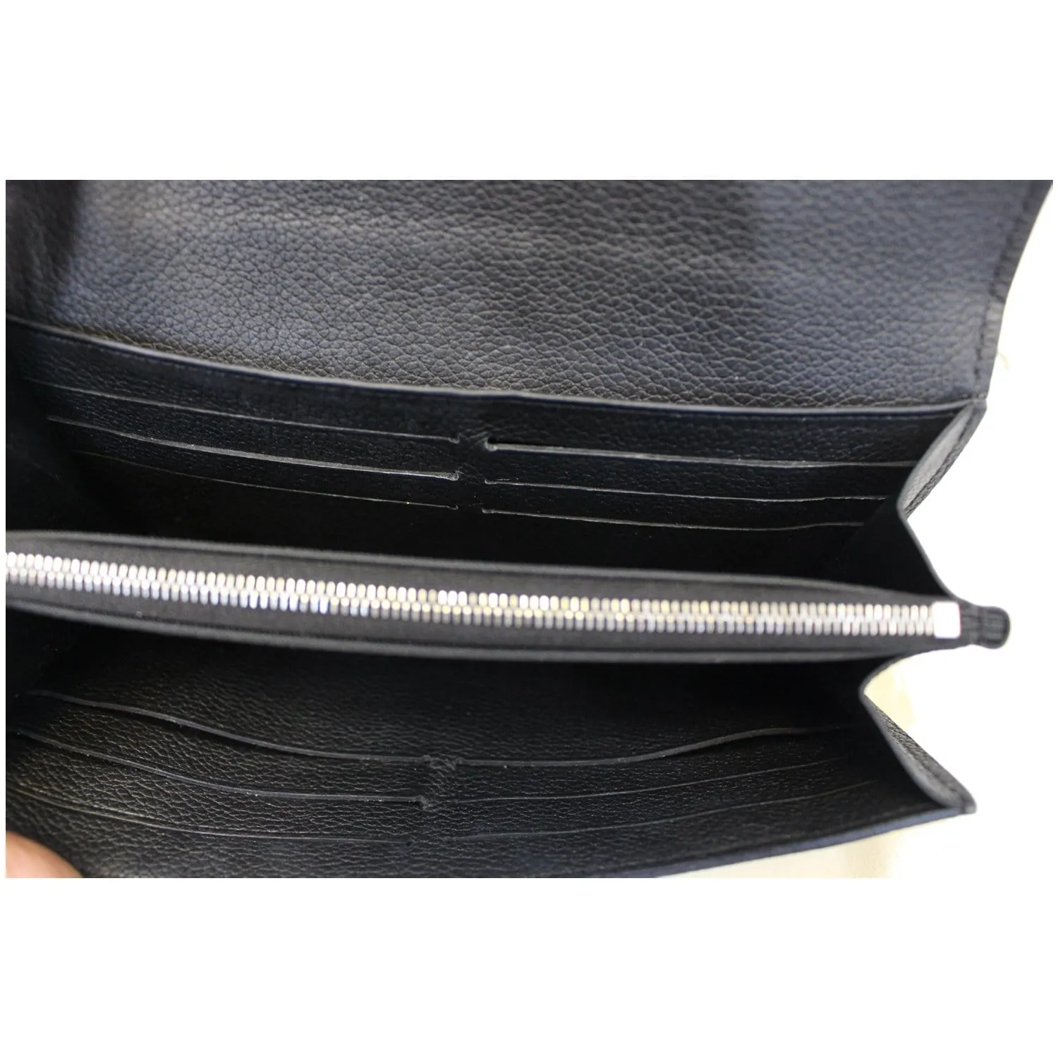 LOUIS VUITTON Lockme II Calfskin Leather Wallet Black