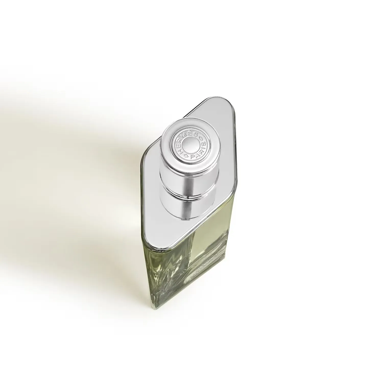 <strong> HERMÈS <br> H24 </strong><br> Eau de Parfum