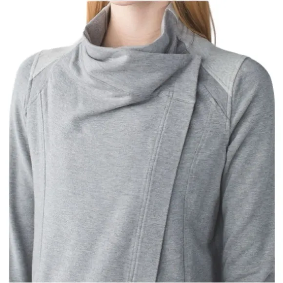 LULULEMON ATHLETICA Women’s Coast French Terry Wrap size 6